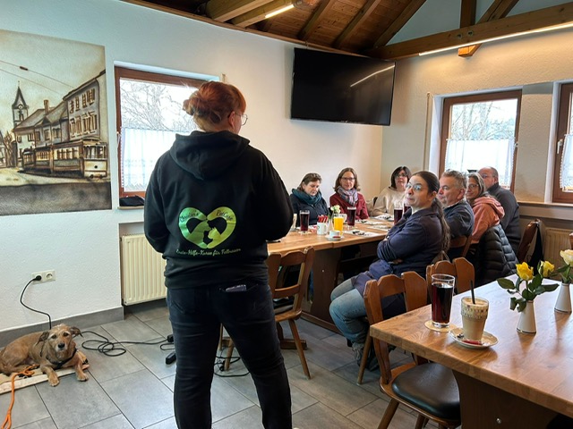 B45E51FE-097D-40C8-86E7-AF89A5E7557E